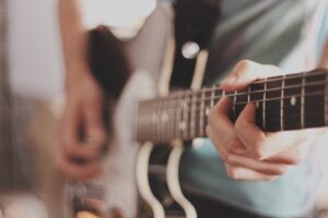 Guitar Picking Techniques: A Guide to Control, Tone, and Speed | Green Hills Guitar Studio