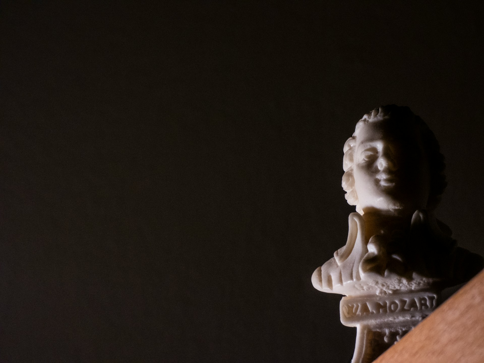Mozart Effect: Myth vs. Reality—What Actually Boosts Your Brain | Green Hills Guitar Studio