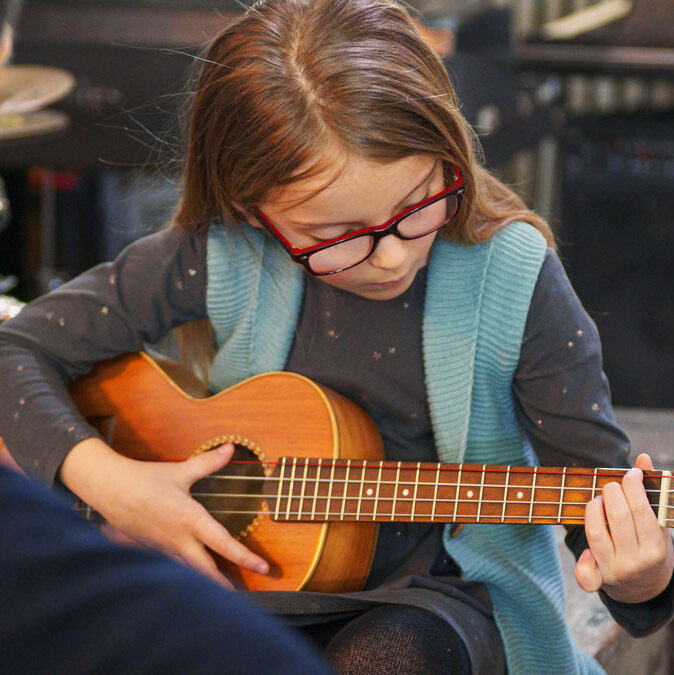 kids guitar lessons