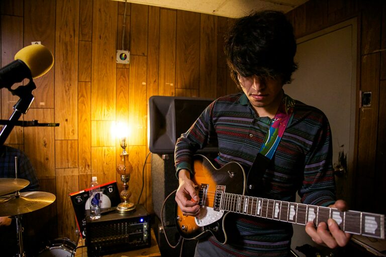 Why Musical Limitations Make You a Better Guitarist - Green Hills Guitar Studio