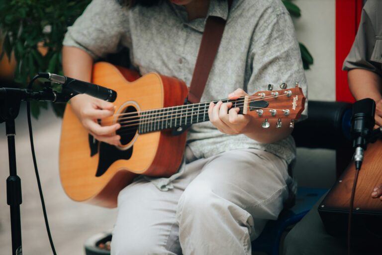 Creative Songwriting on Guitar: 16 Practical Tips - Green Hills Guitar Studio