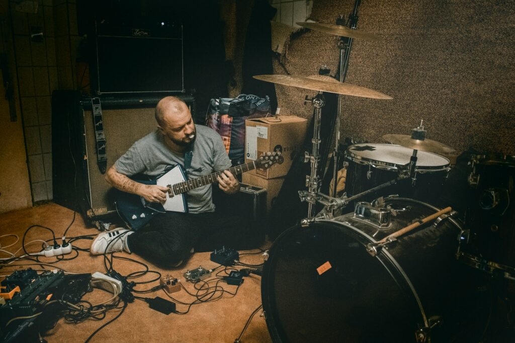 How to Layer Guitar Parts When Recording - Green Hills Guitar Studio