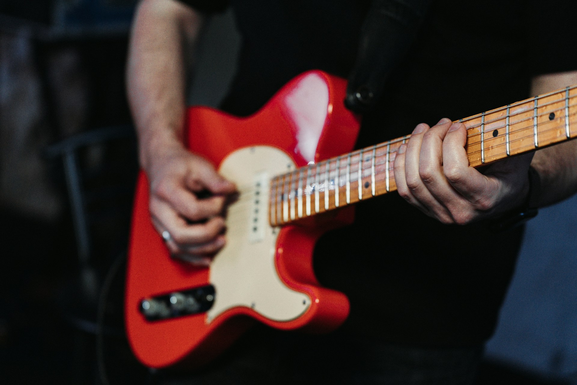 Why You Can Play Hard Songs But Still Can’t Improvise - Green Hills Guitar Studio